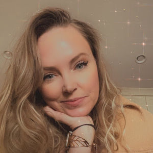 Meet your Posher, Ami